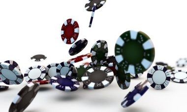 Kartu-kartu yang diperlukan untuk tangan menang di Casino Hold'em